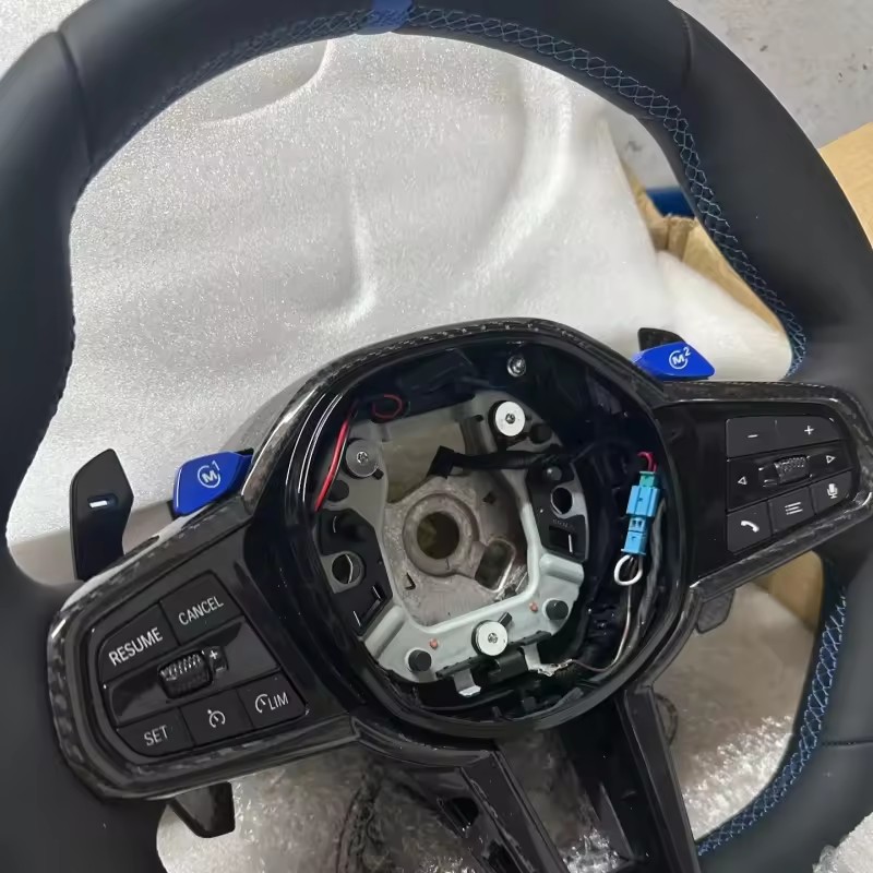 Кожаное покрытие для рулевого  – обзор и цена Car Accessories For Steering Wheel